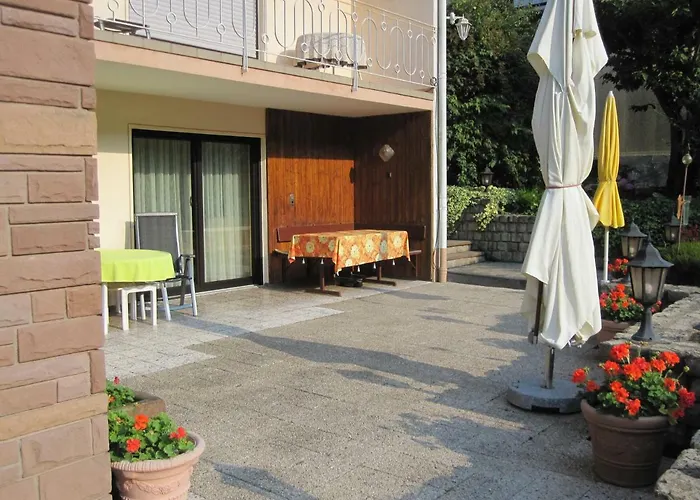 Elisabeth Decker Apartamento